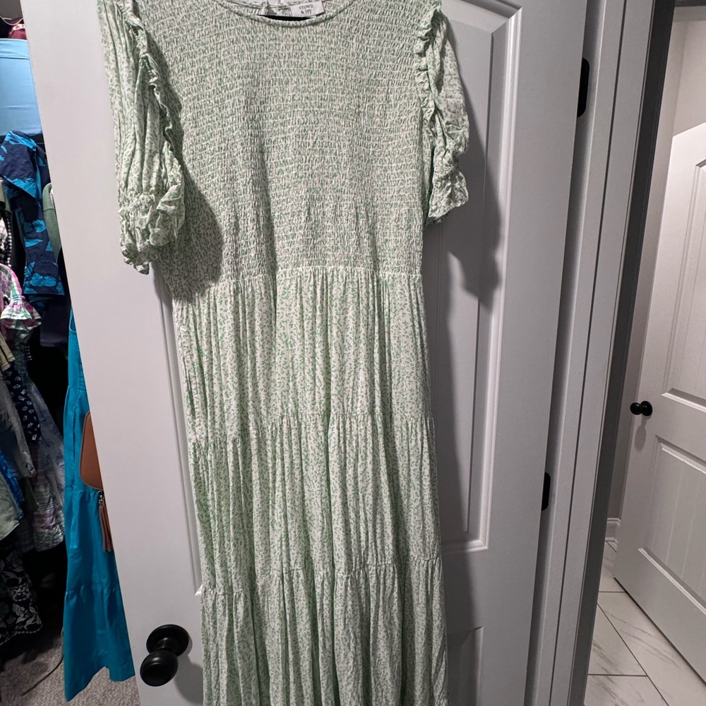 Crown and Ivy Green Floral Women's Dress